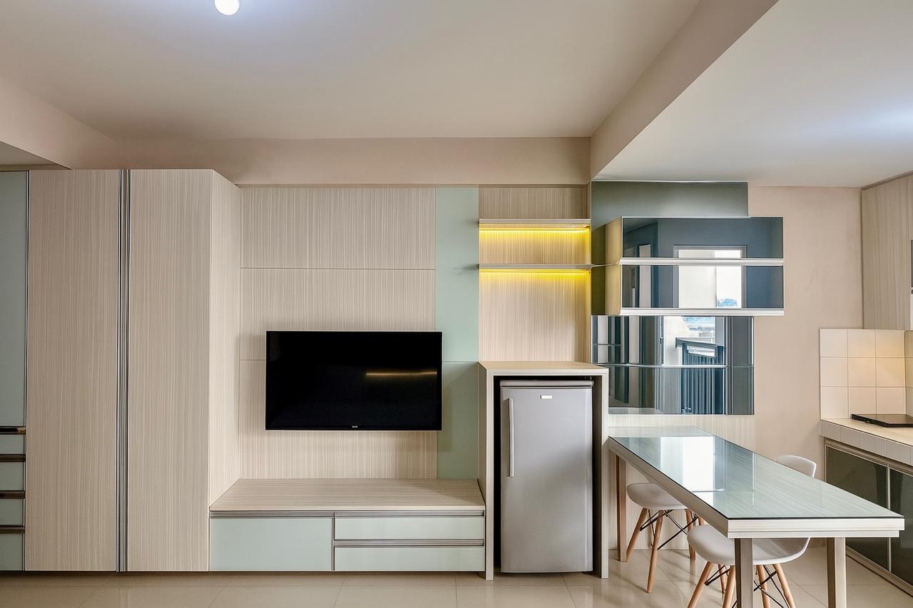 Cozy 1BR Apartemen BSD - Gambar 2